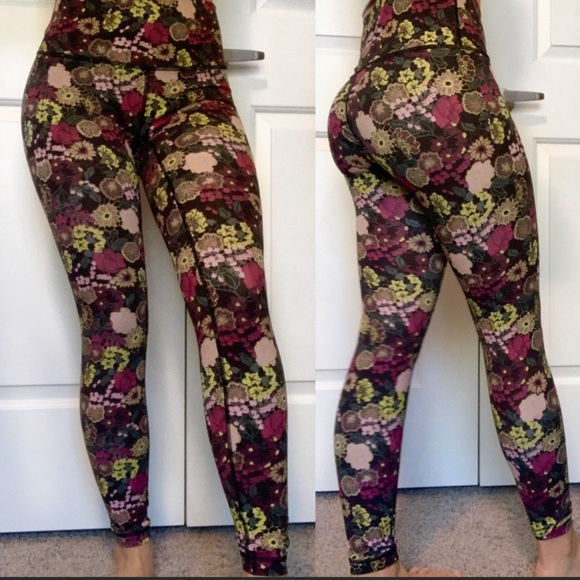 Lululemon Wunder Under Hi-Rise Tight 26" in Fluorolace Multi Size 4 - Picture 3 of 8